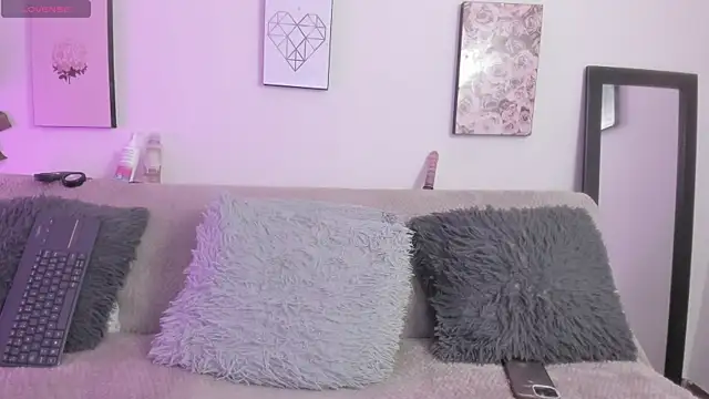 Murieel 69 online show from January 12, 2026, 7:19 pm