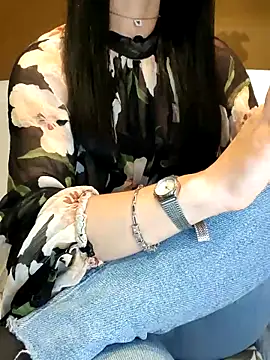 Snapshot of Melody87 chatting on November 11, 2025, 8:53 pm Melody87 online show from November 11, 2025, 8:53 pm