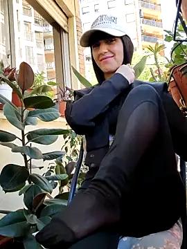 Snapshot of Melody87 chatting on April 15, 2026, 12:23 pm Melody87 online show from April 15, 2026, 12:23 pm