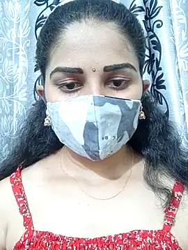 Angleannie online show from September 22, 2025, 1:35 pm