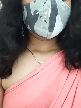 Angleannie online show from October 13, 2025, 3:28 am