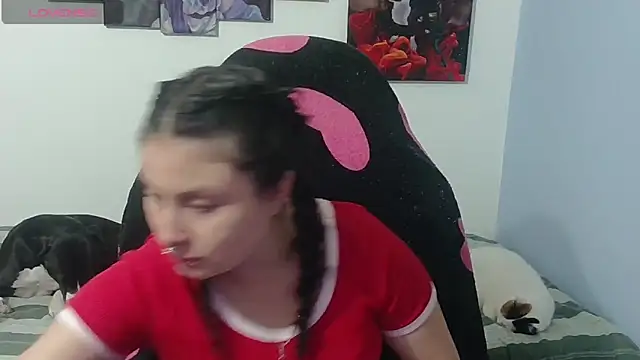 jessica gomez online show from October 15, 2025, 11:16 pm