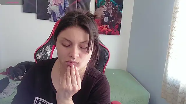 jessica gomez online show from November 20, 2025, 6:51 pm