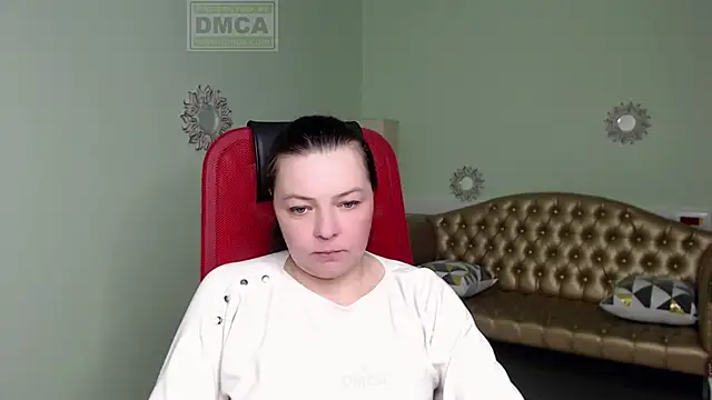 Lily flower7 online show from March 13, 2025, 10:57 am