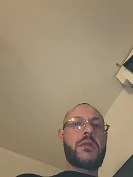 Guitccch online show from February 26, 2026, 8:30 pm