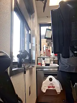 samone9 online show from March 12, 2025, 7:28 pm