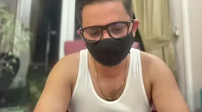 Snapshot of slavekinky001 chatting on February 20, 2025, 8:03 pm slavekinky001 online show from February 20, 2025, 8:03 pm