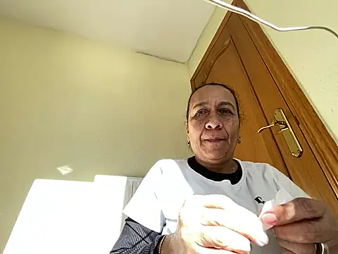 sweeviolet online show from January 13, 2025, 2:00 pm