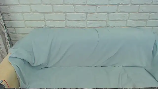 Snapshot of Crazyy_girl_ chatting on December 23, 2024, 1:24 pm Crazyy girl  online show from December 23, 2024, 1:24 pm