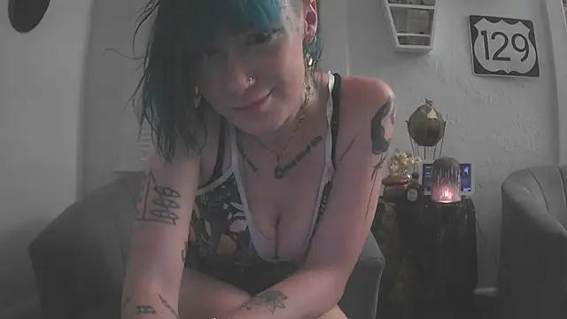 Snapshot of Emily0903 chatting on July 2, 2026, 4:40 am Emily0903 online show from July 2, 2026, 4:40 am