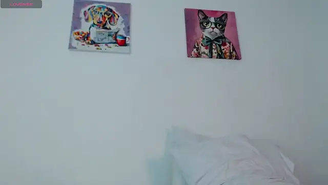 lilith luv online show from November 18, 2025, 4:39 am