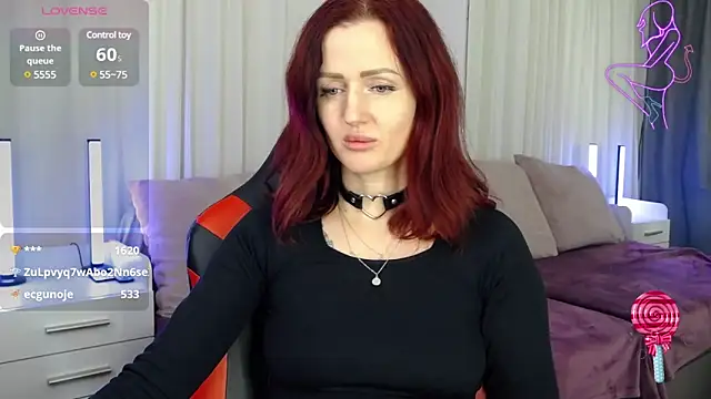 Snapshot of ElisaJane chatting on December 22, 2024, 5:12 am ElisaJane online show from December 22, 2024, 5:12 am
