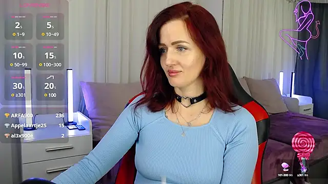 Snapshot of ElisaJane chatting on December 23, 2024, 12:35 am ElisaJane online show from December 23, 2024, 12:35 am