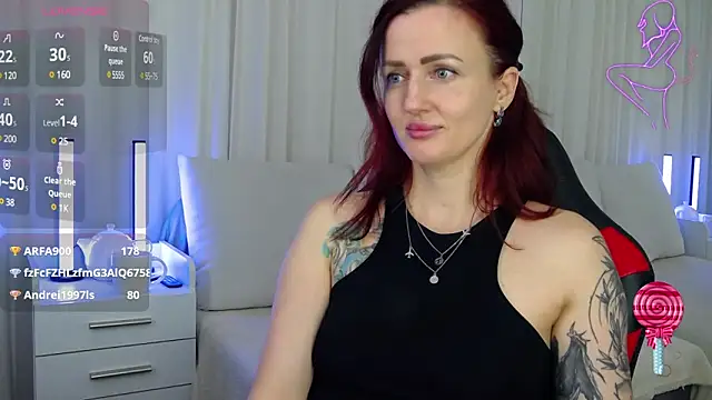 Snapshot of ElisaJane chatting on January 19, 2025, 3:29 am ElisaJane online show from January 19, 2025, 3:29 am