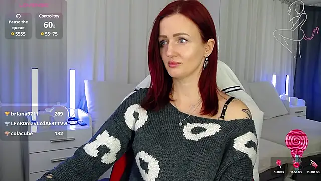 Snapshot of ElisaJane chatting on February 5, 2025, 1:04 am ElisaJane online show from February 5, 2025, 1:04 am