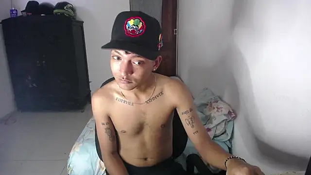 Sxntisaul   online show from February 6, 2025, 5:51 pm