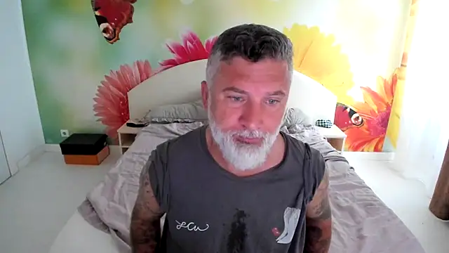 BlowMyXXL online show from November 9, 2025, 7:50 am