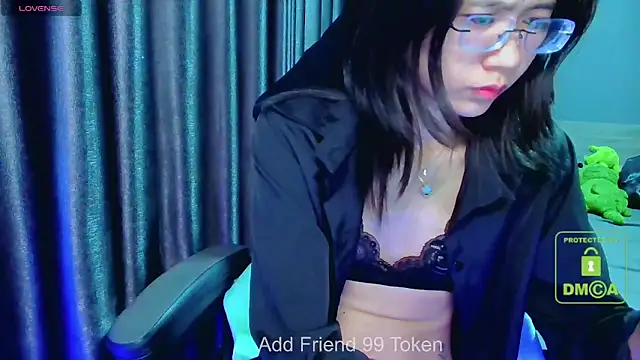 littlemiilk online show from December 14, 2024, 5:03 pm