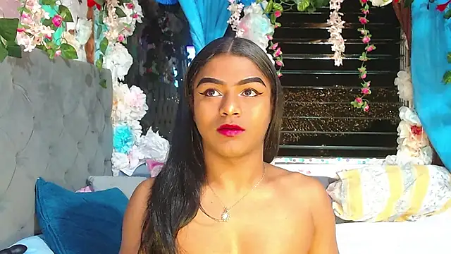 Snapshot of Karly_coffe chatting on February 5, 2026, 7:35 am Karly coffe online show from February 5, 2026, 7:35 am