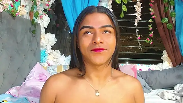 Snapshot of Karly_coffe chatting on February 16, 2026, 3:35 am Karly coffe online show from February 16, 2026, 3:35 am