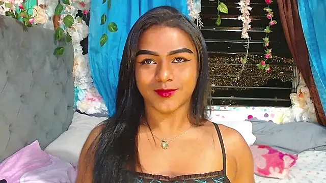 Snapshot of Karly_coffe chatting on March 1, 2026, 2:46 am Karly coffe online show from March 1, 2026, 2:46 am