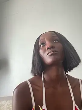 Snapshot of Fanclubbbbb chatting on December 2, 2025, 7:03 am Fanclubbbbb online show from December 2, 2025, 7:03 am