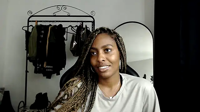 Snapshot of marisilva_br chatting on January 15, 2025, 10:35 pm marisilva br online show from January 15, 2025, 10:35 pm