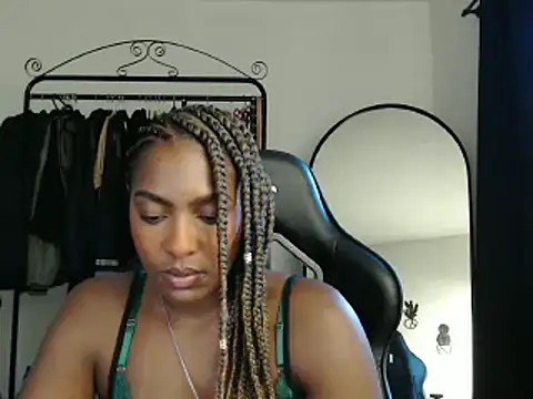 Snapshot of marisilva_br chatting on February 25, 2025, 9:02 pm marisilva br online show from February 25, 2025, 9:02 pm
