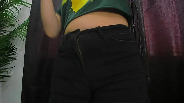 Ammy Connor1 online show from January 14, 2026, 9:31 pm