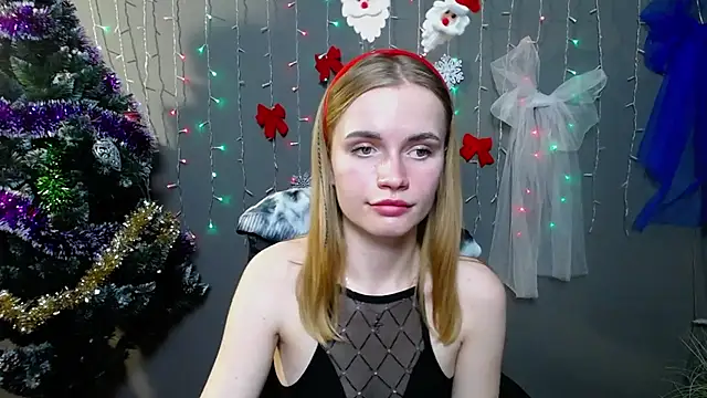 MargaritaKiss online show from December 13, 2025, 8:04 pm