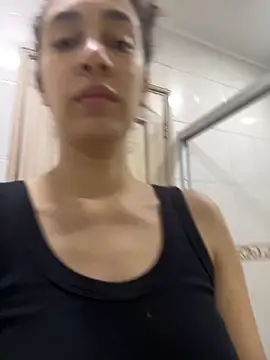 thaliacollins online show from November 30, 2025, 6:56 pm