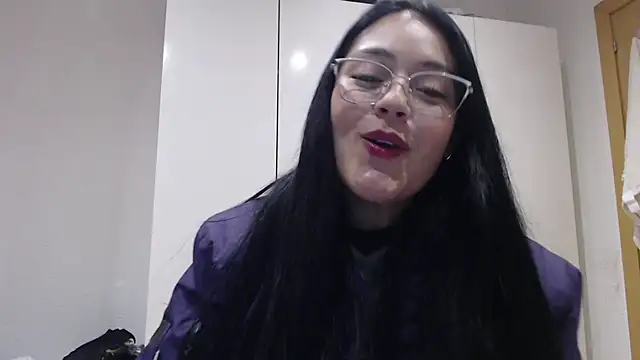 Alisha 99 online show from November 19, 2025, 9:15 pm