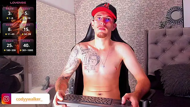 CodyWalkerR online show from December 18, 2025, 5:19 pm