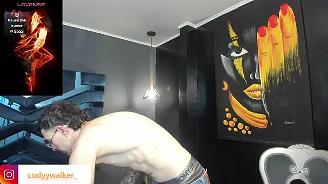 Snapshot of CodyWalkerR chatting on April 29, 2026, 11:22 pm CodyWalkerR online show from April 29, 2026, 11:22 pm
