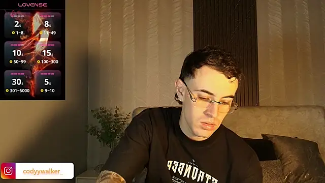 Snapshot of CodyWalkerR chatting on May 15, 2026, 5:42 pm CodyWalkerR online show from May 15, 2026, 5:42 pm