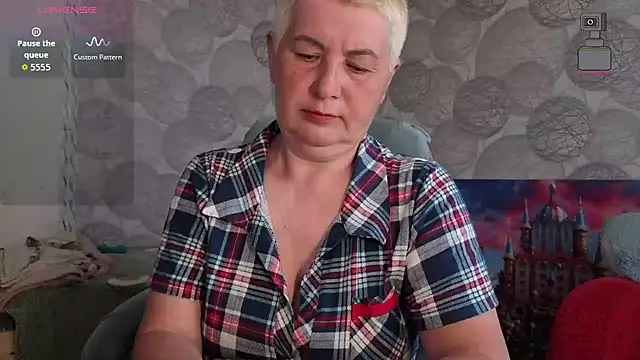Snapshot of NicoleOlla chatting on May 5, 2026, 2:19 am NicoleOlla online show from May 5, 2026, 2:19 am