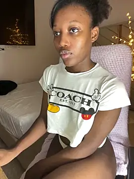 kellya  online show from March 22, 2026, 6:33 pm