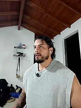 Snapshot of SilvaBranko chatting on January 12, 2026, 11:54 pm SilvaBranko online show from January 12, 2026, 11:54 pm