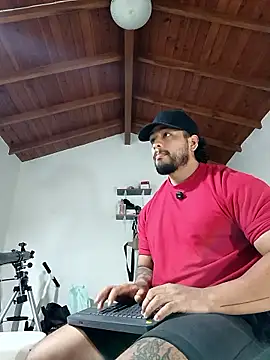 Snapshot of SilvaBranko chatting on January 17, 2026, 12:15 am SilvaBranko online show from January 17, 2026, 12:15 am