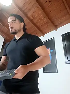 Snapshot of SilvaBranko chatting on February 3, 2026, 1:04 am SilvaBranko online show from February 3, 2026, 1:04 am