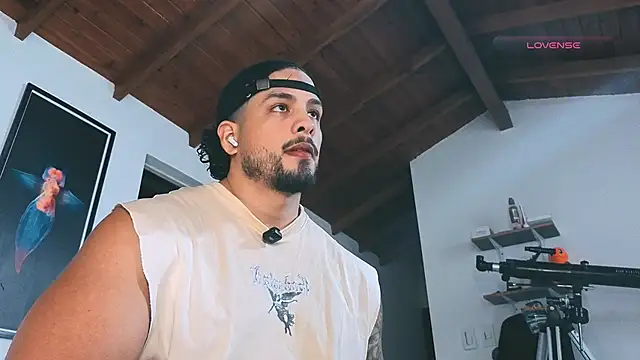 Snapshot of SilvaBranko chatting on February 28, 2026, 3:18 am SilvaBranko online show from February 28, 2026, 3:18 am