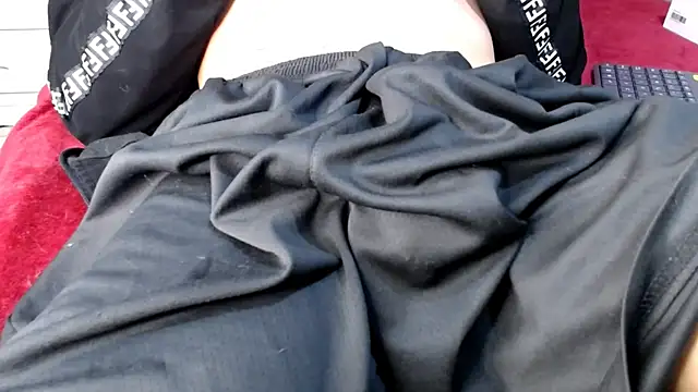  Thomas hot  online show from March 12, 2025, 5:46 am