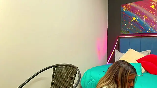 megan collins96 online show from March 19, 2025, 7:49 pm