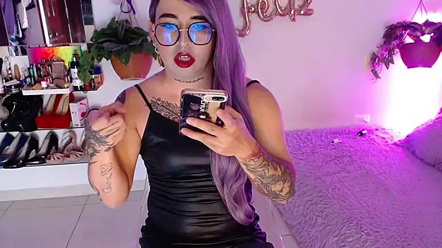 Laveneno ortiz07 online show from October 26, 2025, 11:53 pm