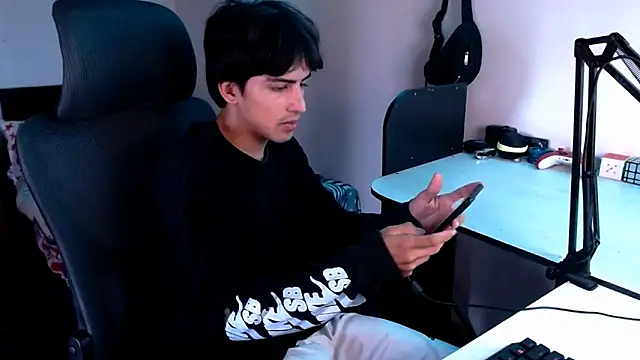 Thieves9 online show from January 25, 2025, 7:49 pm