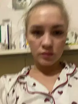 DreamGirl-777 online show from January 30, 2025, 5:06 pm