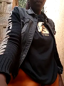 Swirly blac online show from March 20, 2026, 12:43 pm