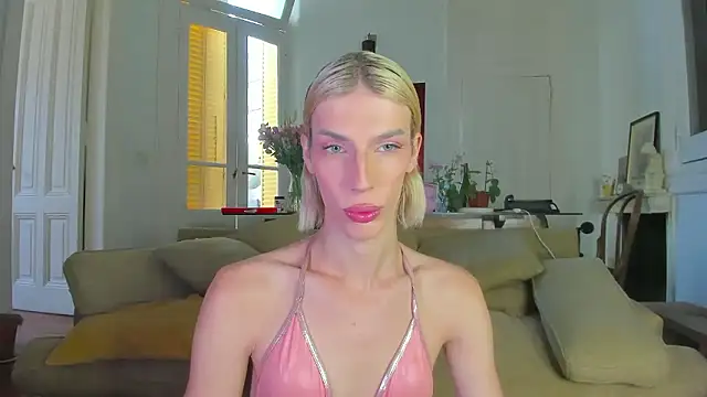 AliceSnowCatt online show from January 18, 2026, 2:54 pm