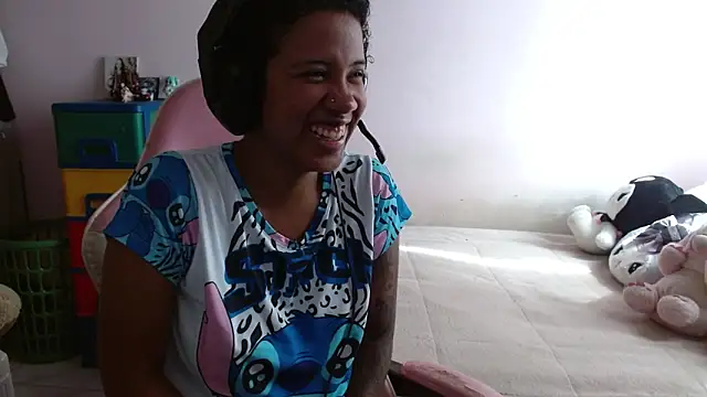 TiffanyRoouse online show from October 26, 2025, 2:12 pm