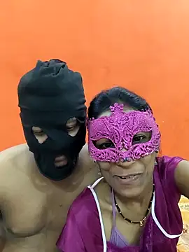 sexycouplemh09 online show from March 16, 2026, 4:55 pm